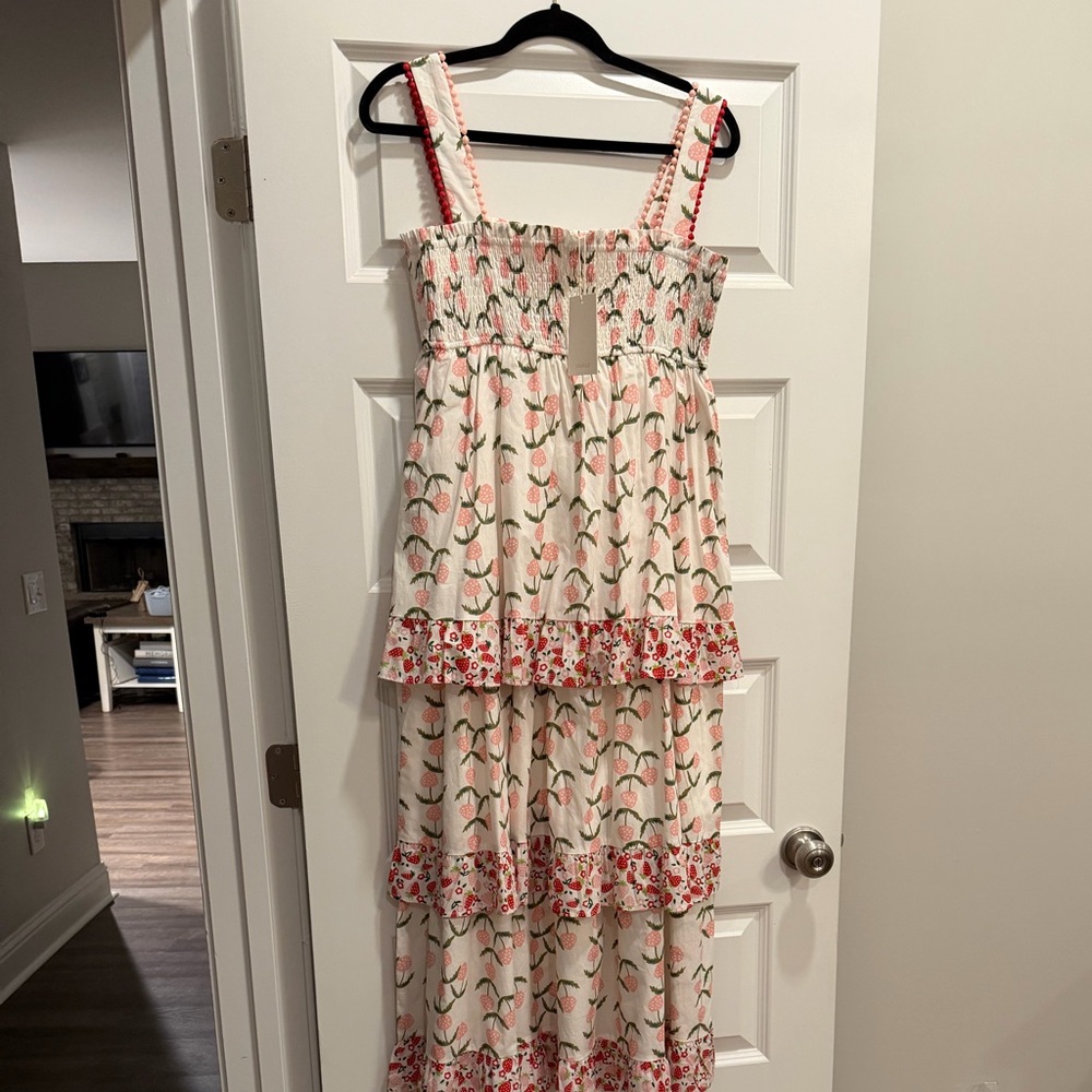 LOVELO STRAWBERRY FIELDS MAXI DRESS - Picture 2 of 2